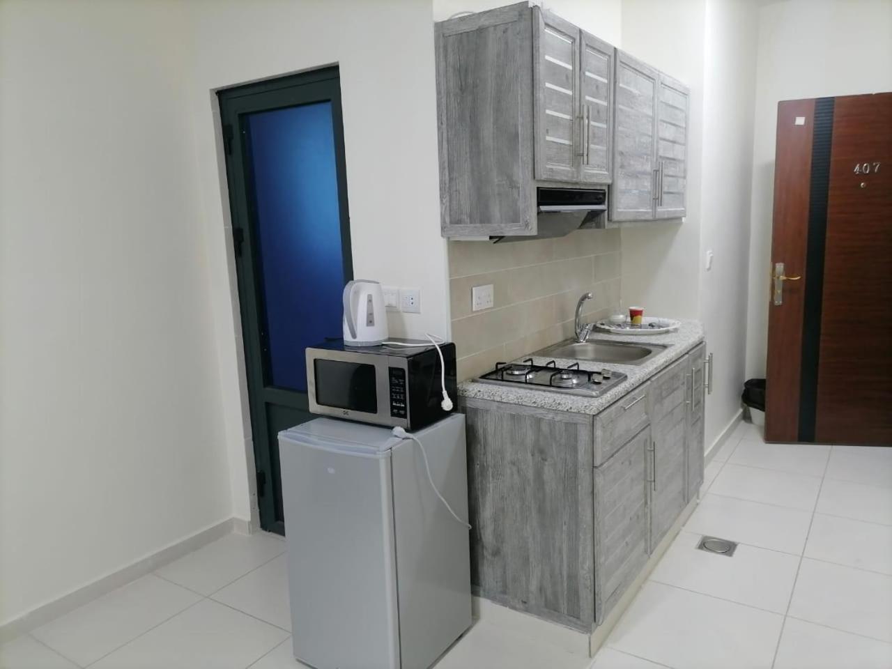 Apartament For Women Only - للنساء فقط Umm al-Amad Zewnętrze zdjęcie