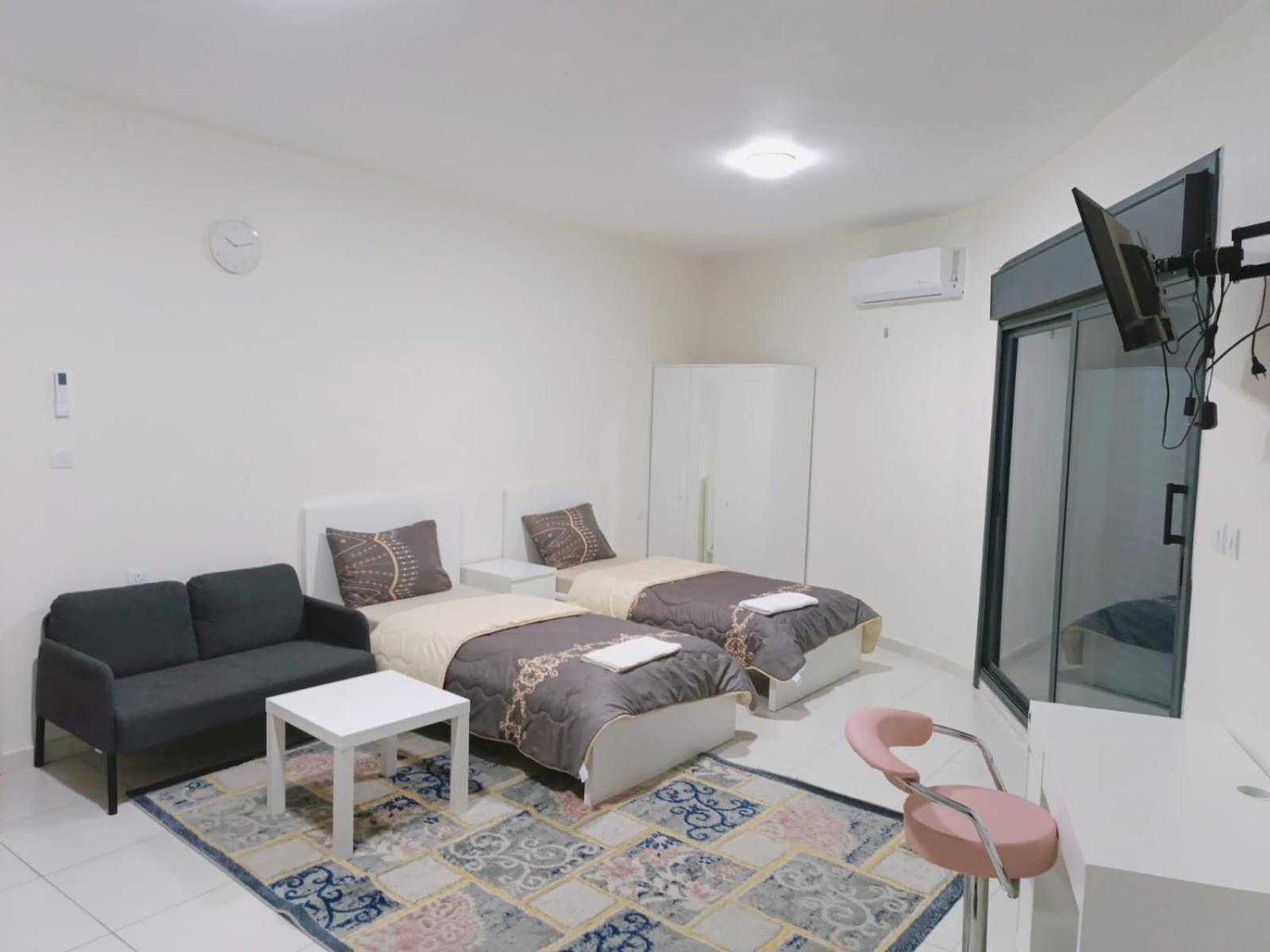 Apartament For Women Only - للنساء فقط Umm al-Amad Zewnętrze zdjęcie